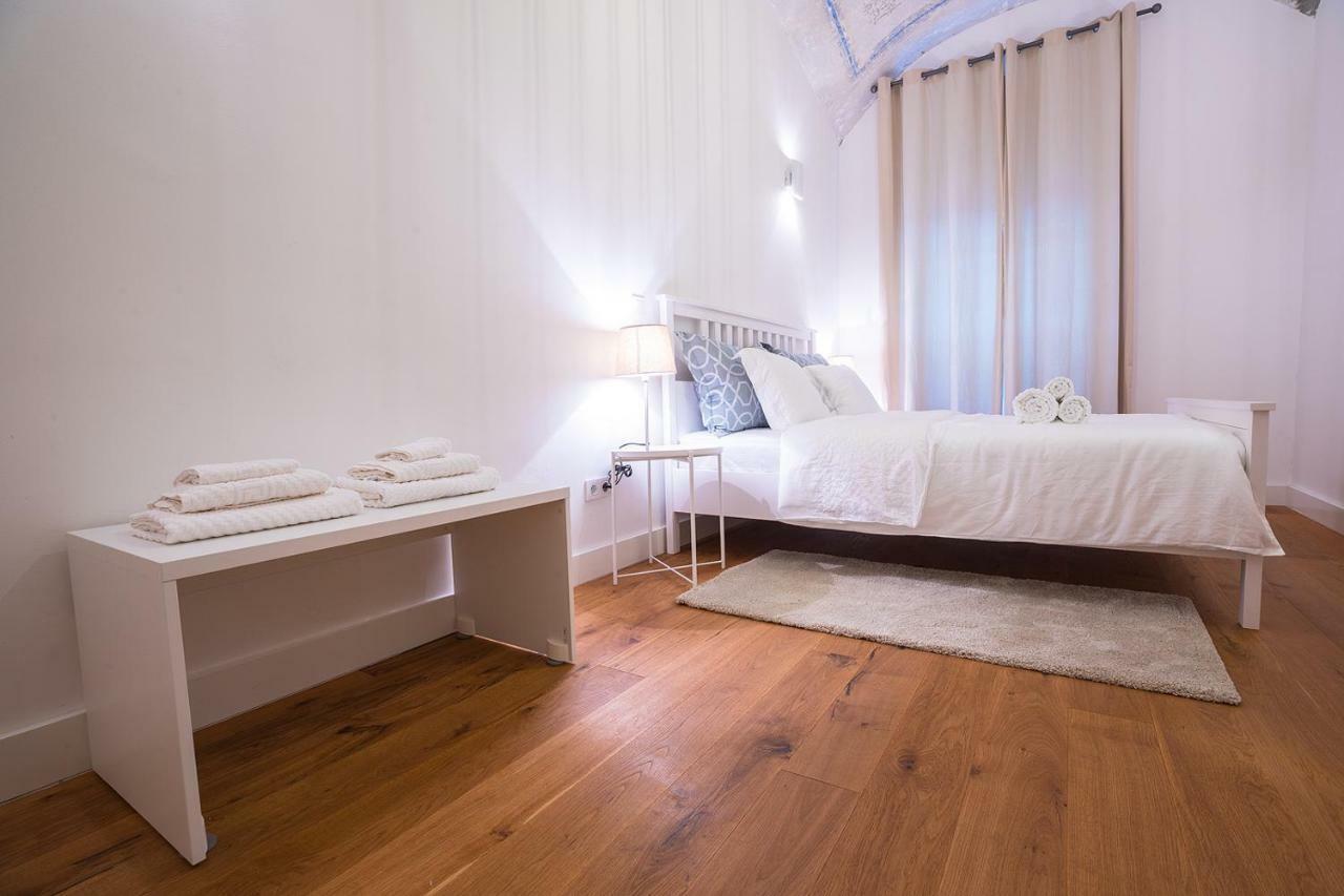 Deluxe Apartment Talia Zagreb Extérieur photo