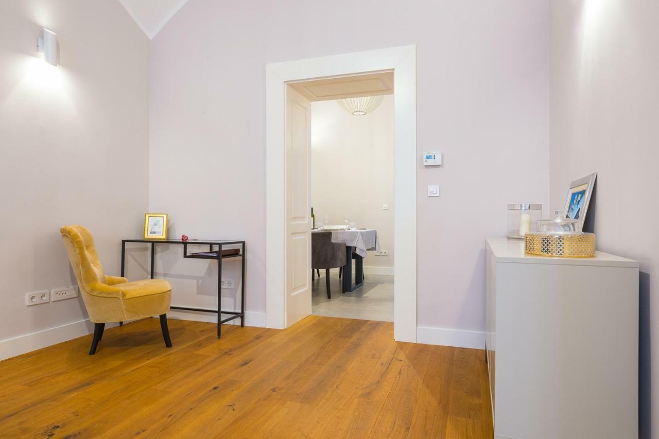 Deluxe Apartment Talia Zagreb Extérieur photo